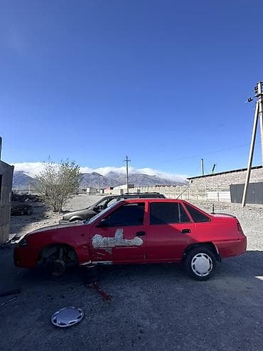 унаа тетиктери: Daewoo Nexia: 2008 г., 1.5 л, Кол менен иштөөчү, Бензин, Седан — 4