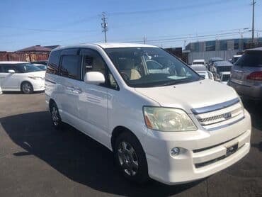 TOYOTA NOAH AZR60 ВСЕ ЗАПЧАСТИ В НАЛИЧИИ АВТОРАЗБОР Объем 2.0, 2wd