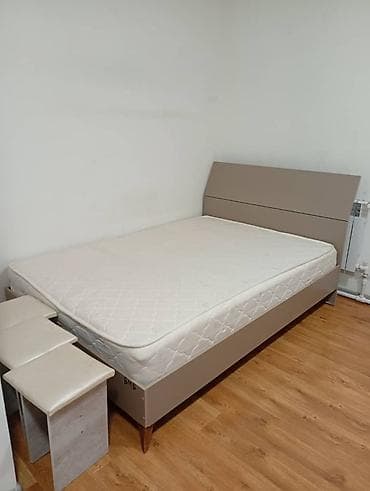 4 комнаты: Студия, Собственник, Без подселения, С мебелью полностью — 3