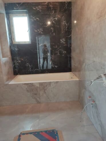 Укладка плитки: Укладка плитки в ванной | Керамическая плитка | Горизонтальная укладка 3-5 лет опыта — 1