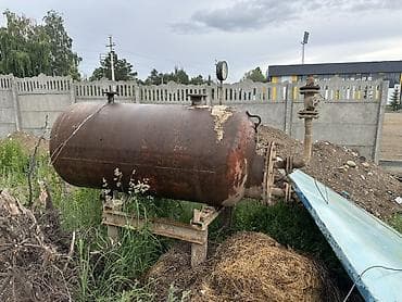 Строительное оборудование: Вертикально/горизонтальная стальная емкость-ресивер с фланцевыми — 1