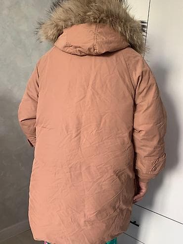 Айымдардын бут кийими: Куртка в идеальном состоянии одевали пару раз,красивого — 3