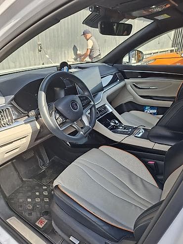 eclipse cross: BYD Song Plus: 2022 г., Автомат, Электромобиль, Кроссовер — 6