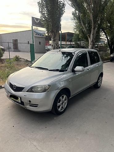 Транспорт: Mazda Demio: 2004 г., 1.3 л, Автомат, Бензин, Хэтчбэк — 4