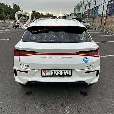 Транспорт: BYD E2: 2022 г., Электромобиль, Кроссовер — 5