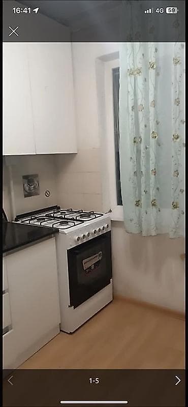 2 bedroom: 5 мкр Сдается 2х ком квартира Этаж: 3 104 серия Косметический — 3