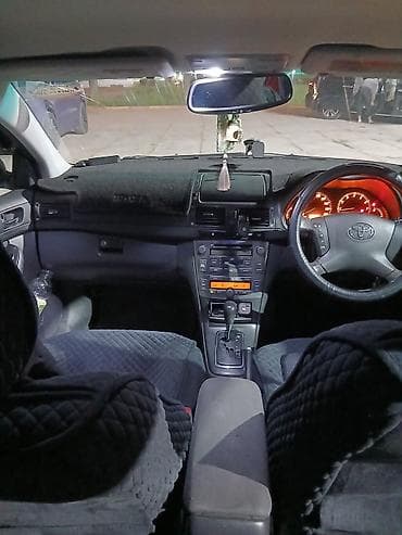 d 4d: Toyota Avensis: 2004 г., 2 л, Автомат, Бензин, Универсал — 2