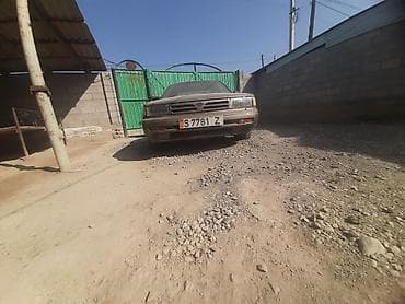 Nissan Maxima: 1993 г., Ручные, Бензин, Седан