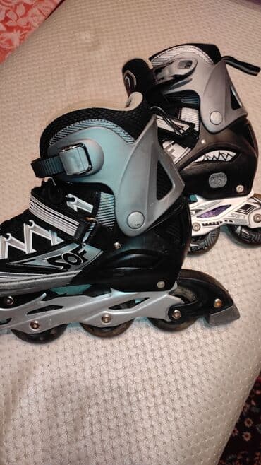 книги художественная литература: Ролики б/у — 2