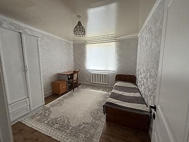 Продается дом Двор и участок: - Большой вымощенный плиткой двор — 5