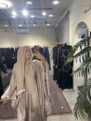 вечерний костюм: Вечернее платье, Пышное, Длинная модель, С рукавами, Стандарт — 4