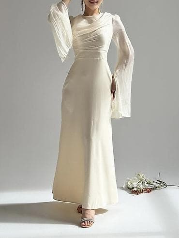 Длинное вечернее платье айвори в романтическом стиле, верх из at lalafo.kg Длинное вечернее платье айвори в романтическом стиле, верх из