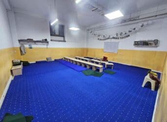 куплю дом под офис: 🔥🔥 СРОЧНАЯ ПРОДАЖА 🔥🔥 Комерческое помещение на цокольном этаже. В — 2