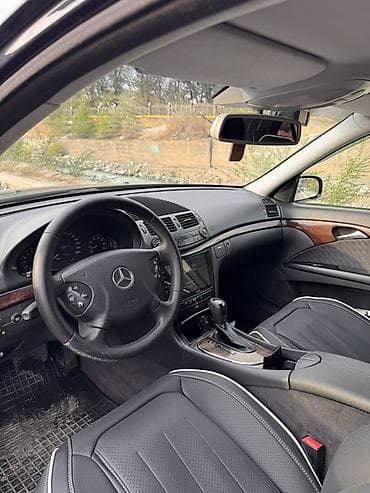 ли 9 авто: Mercedes-Benz E-Class: 2003 г., 2.6 л, Автомат, Бензин, Седан — 6