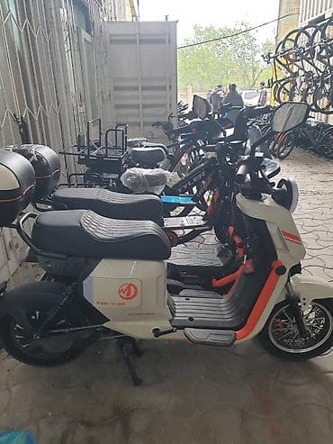 cruiser 80: Тип скутера 150 куб. см, Бензин, Б/у — 4