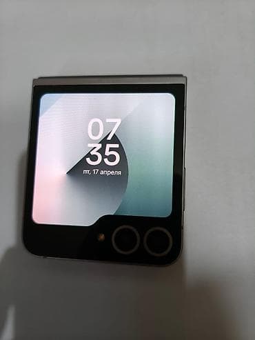Samsung Z Flip, Б/у, 256 ГБ, цвет - Серый, 2 SIM
