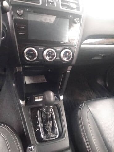 срочно продам авто в связи с переездом: Subaru Forester: 2018 г., 2.5 л, Вариатор, Бензиновая, Кроссовер — 5