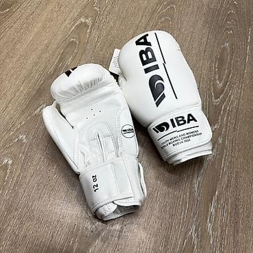Спорт жана хобби: Боксерские перчатки White Edition — официальный дизайн турниров — 1