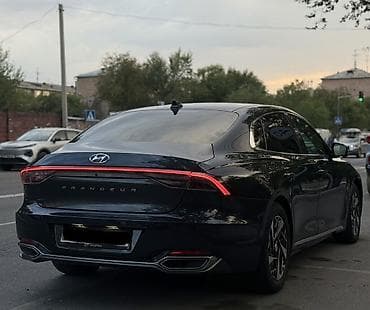 продаю алфарт: Hyundai Grandeur: 2020 г., 2.4 л, Автомат, Гибрид, Седан — 3