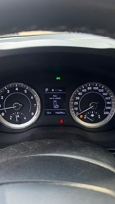 Унаа сатуу: Hyundai Venue: 2019 г., 1.6 л, Автомат, Бензин, Кроссовер — 7