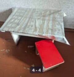 Кухонный стол и стул, Б/у at lalafo.kg Кухонный стол и стул, Б/у