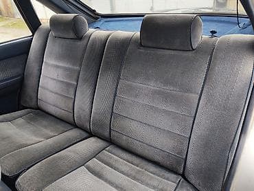 mazba 323: Mazda 626: 1985 г., 2 л, Механика, Бензин, Хэтчбэк — 7