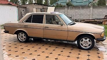 1983: Mercedes-Benz W123: 1983 г., 2.3 л, Механика, Бензин, Седан — 3