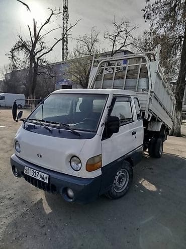 Hyundai Porter грузовой самосвал - Компактный городской самосвал на