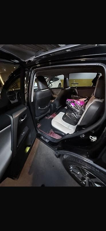 bid e2: Toyota RAV4: 2018 г., Автомат, Бензин, Кроссовер — 6