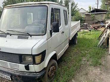Транспорт: Жеңил жүк ташуучу унаа, Mercedes-Benz, Дубль, 3 т, Колдонулган — 2