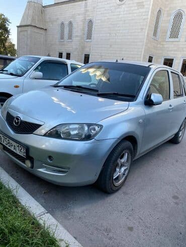 обмен на частный дом: Mazda Demio: 2004 г., 1.3 л, Автомат, Бензин — 4