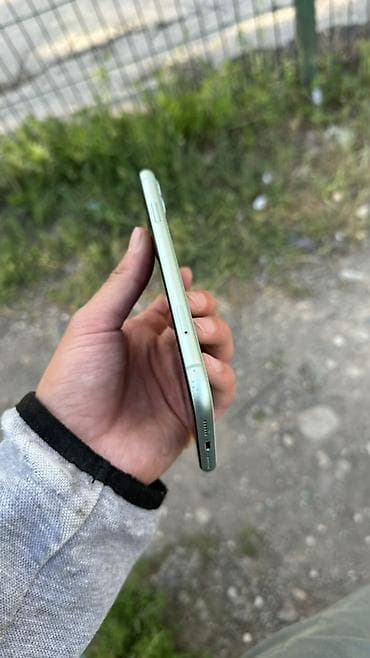 honor 9a: IPhone 11, Б/у, 64 ГБ, Зеленый, Чехол, 69 % — 5