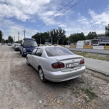 Унаа: Nissan Primera: 2000 г., 1.6 л, Кол менен иштөөчү, Бензин, Седан — 4