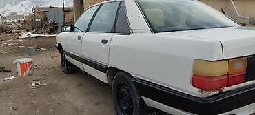 Audi: Audi 100: 1988 г., 2 л, Механика, Бензин, Седан — 3