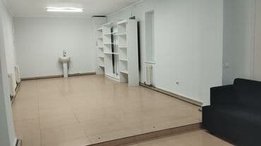 куплю коммерческое помещение в бишкеке: Сдается помещение 40 м2 за 70000 сом Первый этаж — 8