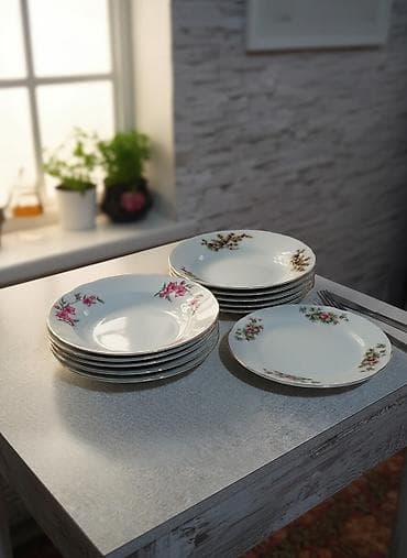 Японские тарелки новые, с разными узорами, качественные