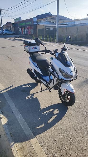 мопед бумер: Макси-скутер 150 куб. см, Бензин, Новый — 4