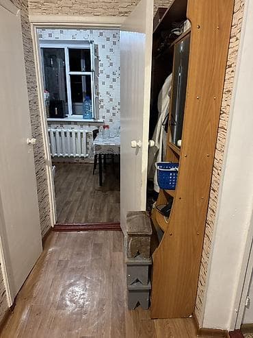берегу: 2 комнаты, 43 м², Индивидуалка, 6 этаж, Старый ремонт — 2