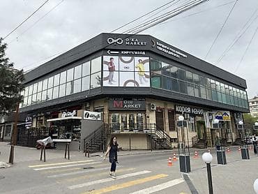 бир: Дүкөн, Өзүнчө турган дүкөн, 45 м² Иштеп жаткан, Жабдууларсыз, Ремонту менен, Тилке, 1-сызык, Кирүү өзүнчө — 6