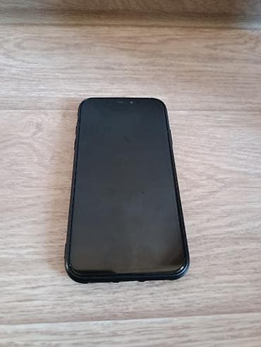IPhone Xr, 128 ГБ, Красный, Чехол