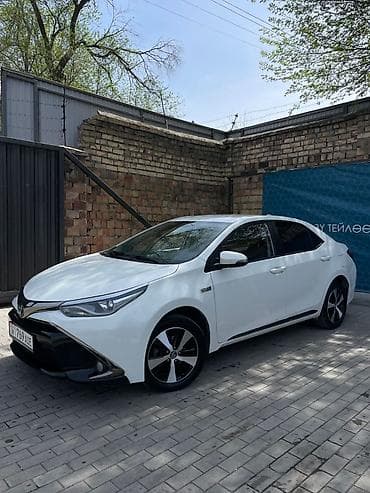 исполер: Toyota Corolla: 2019 г., 1.8 л, Автомат, Бензин, Седан — 1