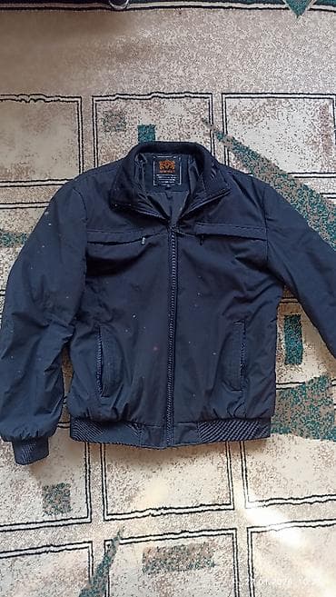 Көйнөктөр: Продаю мужскую осеннюю куртку 52 размер в отличном состоянии цена 1400 — 4