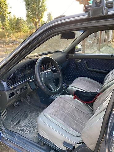 Транспорт: Mazda 626: 1988 г., 2 л, Кол менен иштөөчү, Седан — 5