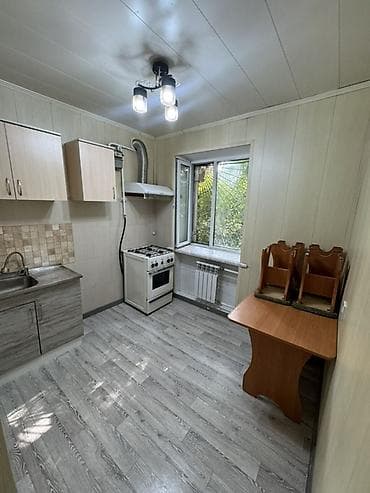14: 1 комната, 30 м², ул. Ахунбаева / Малдыбаева Хрущевка, 1 этаж, Евроремонт — 5