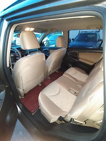 замок 124: Toyota RAV4: 2009 г., 2.5 л, Автомат, Бензин, Кроссовер — 7