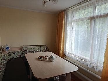 новые дома: Продам дом! г.Кемин (Быстровка) 70 кв.м. 9 соток. Есть гараж, сарай — 3