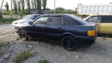 e6 3: Audi 80: 1987 г., 1.8 л, Механика, Седан — 3