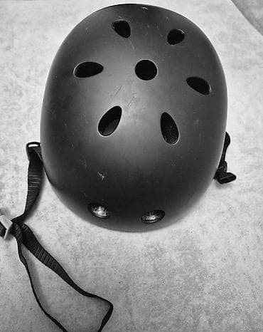 чехлы накидки: Продаю шлем для активных видов спорта - Тип: многоцелевой — 1
