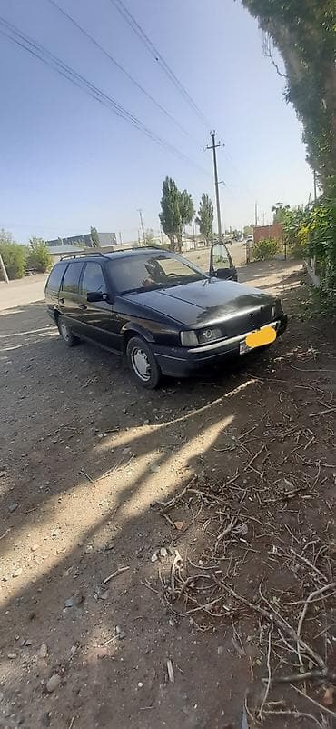 куплю фольксваген пассат: Volkswagen Passat: 1993 г., 1.8 л, Механика — 2
