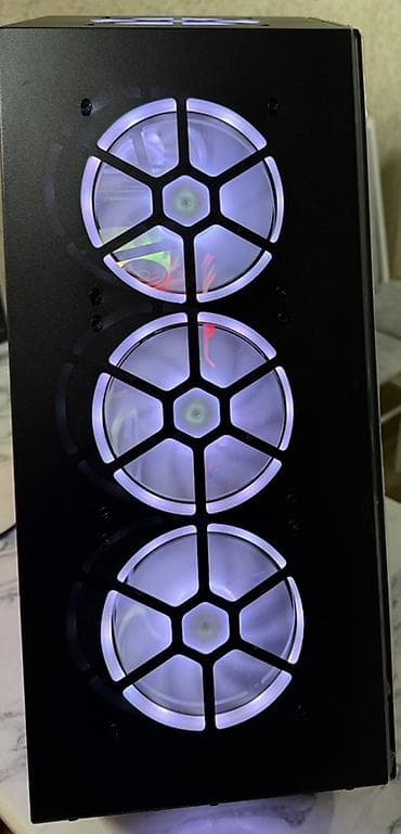 видое камера: Компьютер, ядер - 4, ОЗУ 16 ГБ, Игровой, Новый, Intel Core i5, AMD Radeon RX 580, HDD + SSD — 8